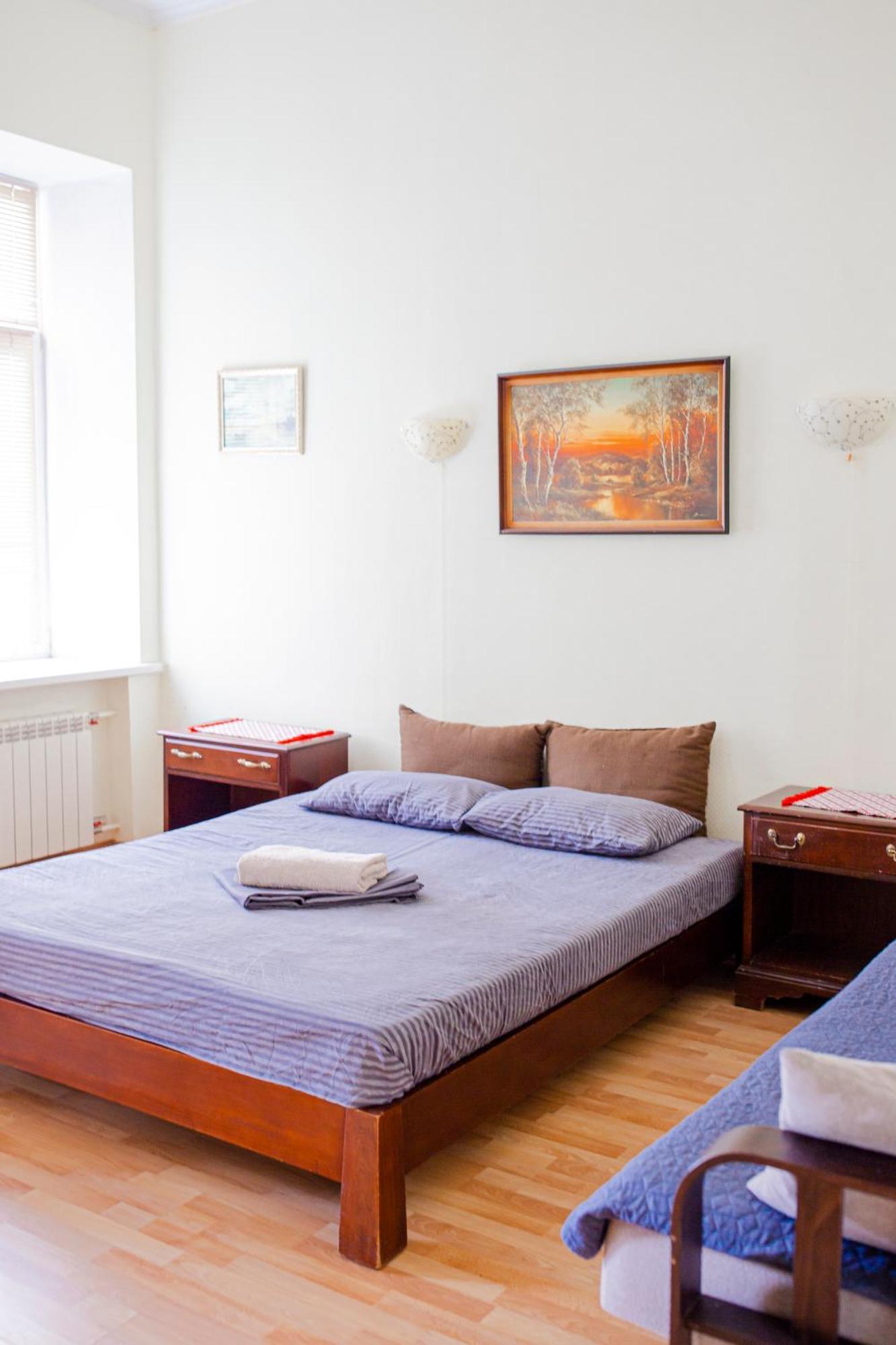 3-кімнатні в центрі, метро театральна Kyiv